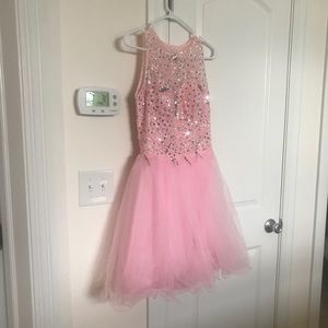 NEW Size Small Pink Prom dress